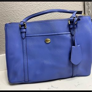 Periwinkle Coach purse in great condition.